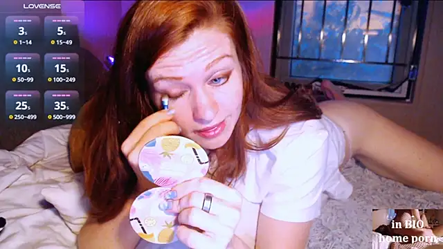 Snapshot of Cassie_Wild chatting on 03-06-25, 01:35 Cassie Wild online show from 03-06-25, 01:35