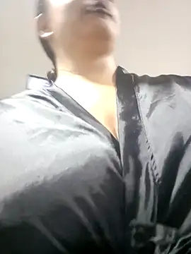 MariaGaitan online show from 11-17-25, 07:08