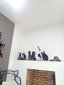 MariaGaitan online show from 11-19-25, 07:03