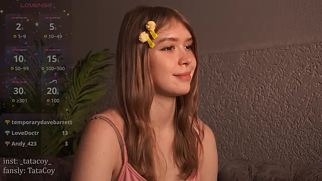 Snapshot of TataCoy chatting on 12-13-24, 09:02 TataCoy online show from 12-13-24, 09:02