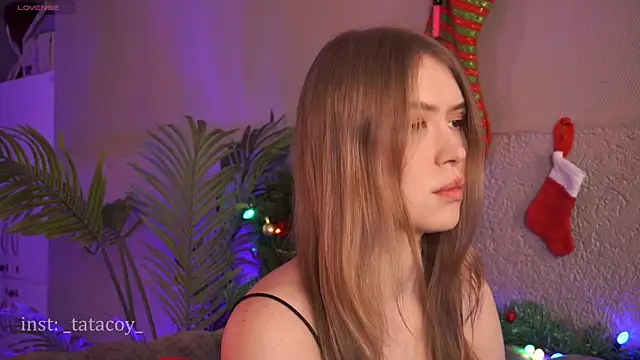 Snapshot of TataCoy chatting on 01-10-25, 07:14 TataCoy online show from 01-10-25, 07:14