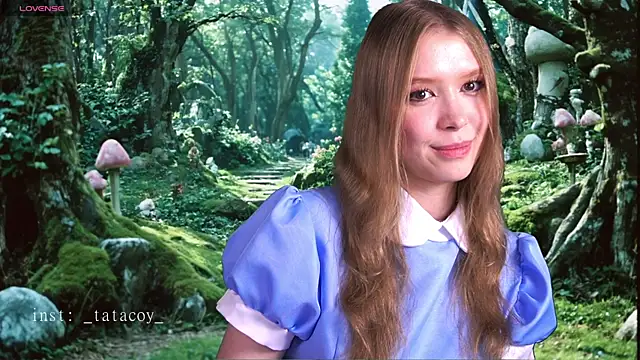 Snapshot of TataCoy chatting on 11-23-25, 03:56 TataCoy online show from 11-23-25, 03:56