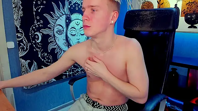 AlexxSweet online show from 12-14-24, 01:38