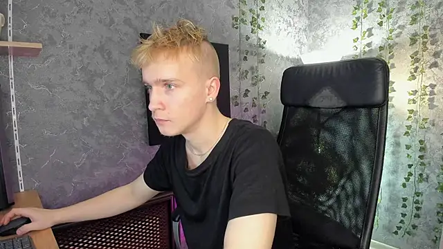 AlexxSweet online show from 01-05-25, 06:56