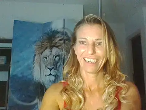 Strip-Nomy online show from 10-22-25, 02:56