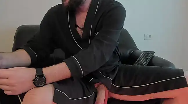 KingMalcom online show from 12-18-24, 01:45