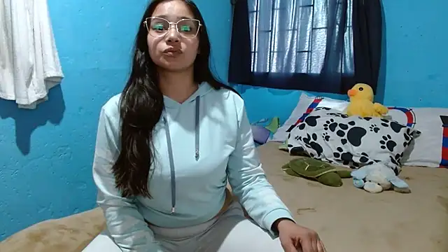 Snapshot of clarisse69 chatting on 02-03-25, 09:07 clarisse69 online show from 02-03-25, 09:07