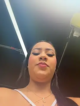 Luisa Fernandaa online show from 02-24-26, 06:39