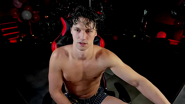 Snapshot of dirty-boss chatting on 10-24-25, 08:11 dirty-boss online show from 10-24-25, 08:11