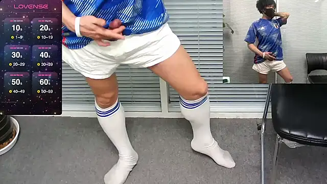 Snapshot of mio_JAPAN chatting on 03-13-25, 03:06 mio JAPAN online show from 03-13-25, 03:06