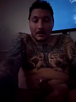 Snapshot of MrBiggBallz chatting on 01-28-25, 05:14 MrBiggBallz online show from 01-28-25, 05:14