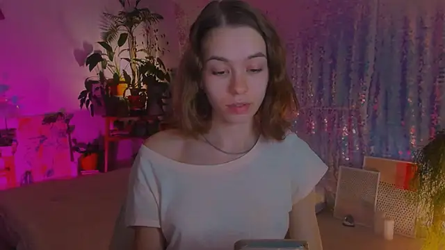 Snapshot of poli__ chatting on 12-16-24, 09:09 poli   online show from 12-16-24, 09:09