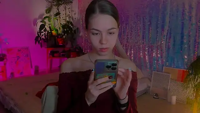 Snapshot of poli__ chatting on 12-22-24, 01:23 poli   online show from 12-22-24, 01:23
