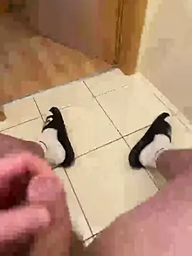 Cozqhh online show from 02-12-26, 02:12