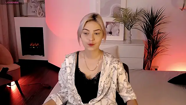 AlysiaSun online show from 09-29-25, 01:49