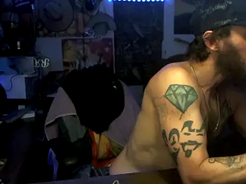 Snapshot of CloudDadddyyy420 chatting on 10-08-25, 07:28 CloudDadddyyy420 online show from 10-08-25, 07:28