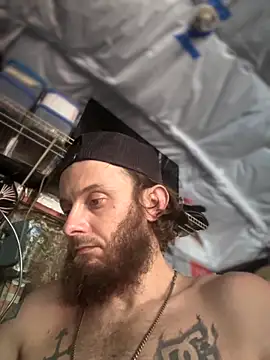 Snapshot of CloudDadddyyy420 chatting on 10-23-25, 02:16 CloudDadddyyy420 online show from 10-23-25, 02:16