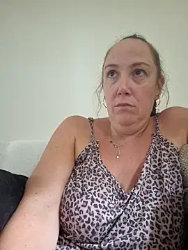 Wisie Cutie online show from 09-13-25, 12:27