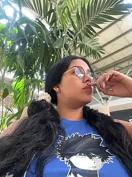 Snapshot of Annya-sweet chatting on 02-03-25, 03:17 Annya-sweet online show from 02-03-25, 03:17
