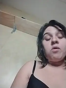 Lucifinakitten online show from 01-13-26, 04:18