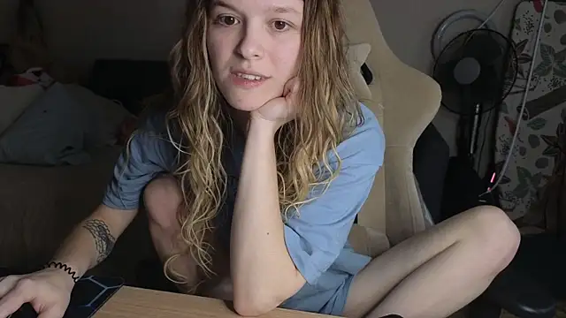 Nate   online show from 11-25-25, 04:12