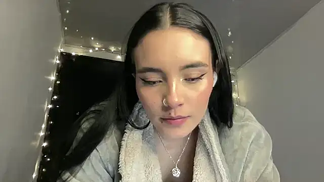 Snapshot of salome_polaniiee chatting on 01-24-25, 07:51 salome polaniiee online show from 01-24-25, 07:51