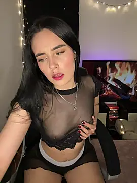 Snapshot of salome_polaniiee chatting on 02-07-25, 05:41 salome polaniiee online show from 02-07-25, 05:41