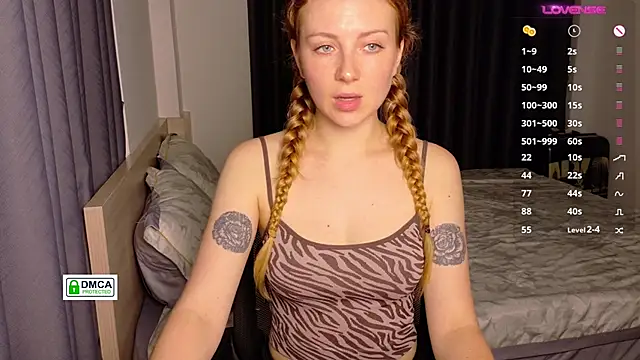 Snapshot of RedFires chatting on 11-03-25, 09:32 RedFires online show from 11-03-25, 09:32