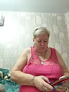 EffectFiona online show from 12-26-24, 11:24