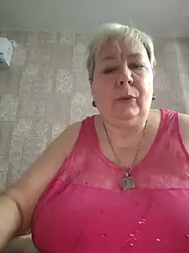 EffectFiona online show from 01-13-25, 05:01
