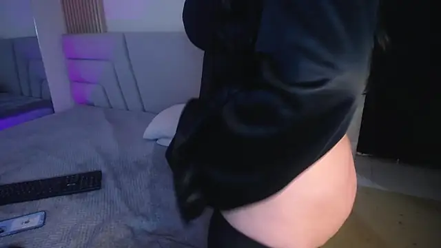 Miss Loise online show from 11-15-25, 10:26