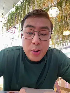 andrewmhilton  online show from 10-29-25, 05:47