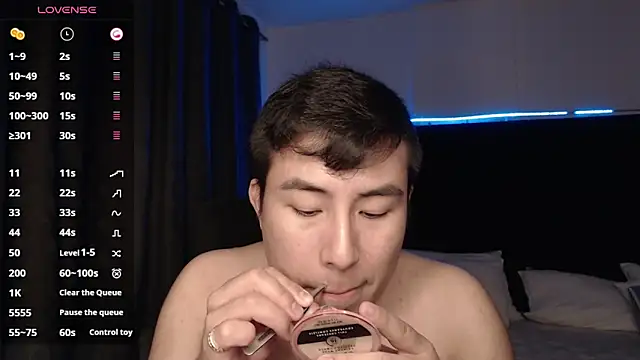 andrewmhilton  online show from 11-05-25, 06:02