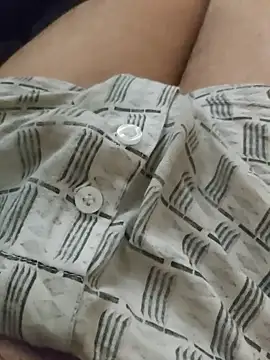 maxxx20202020 online show from 10-17-25, 08:50