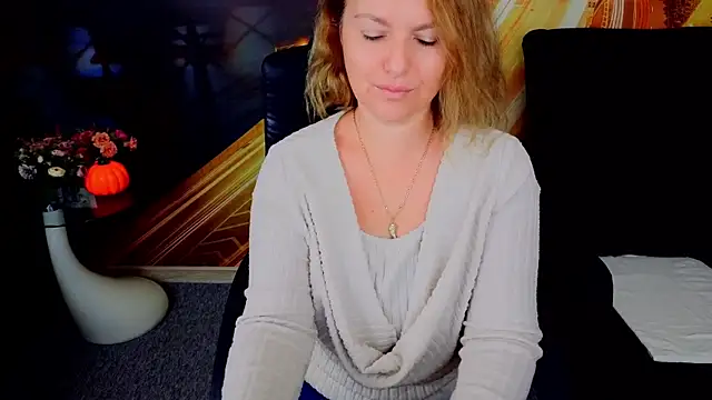 EmmaxPark online show from 11-21-25, 06:45