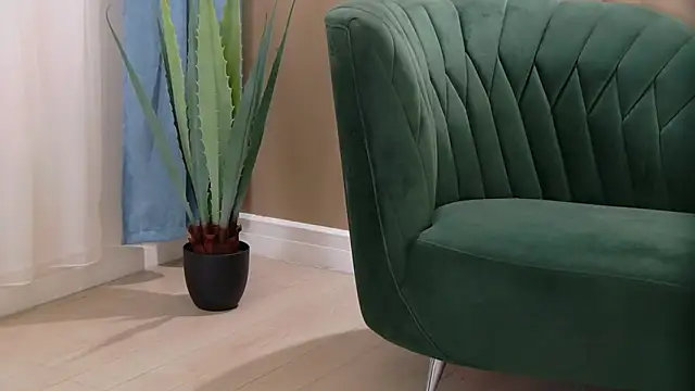 Bailey Rush online show from 11-15-25, 01:40