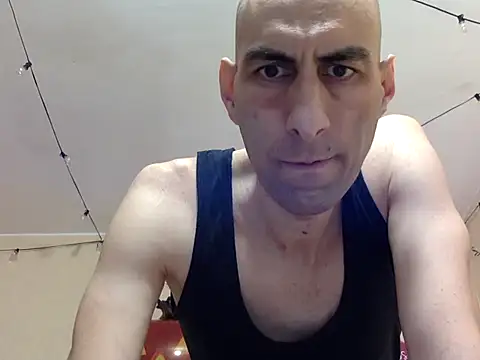 HandsomeAlfie online show from 10-23-25, 05:07