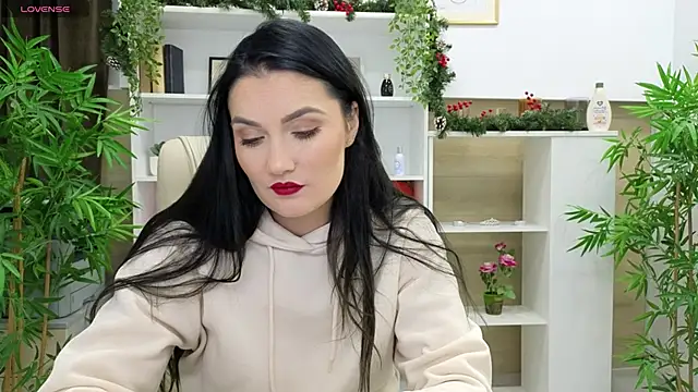 SelineSole online show from 12-16-24, 05:11