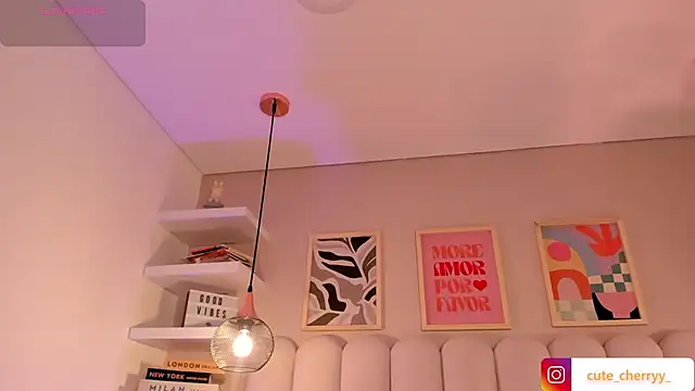 cute  cherry  online show from 10-09-25, 08:18