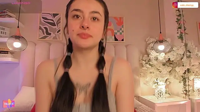 cute  cherry  online show from 10-24-25, 08:16