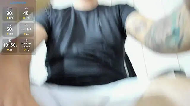 Snapshot of alejandro_stark chatting on 10-09-25, 06:44 alejandro stark online show from 10-09-25, 06:44