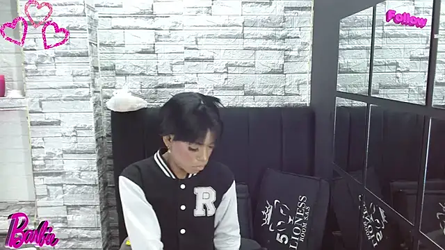barbie love online show from 09-17-25, 12:07