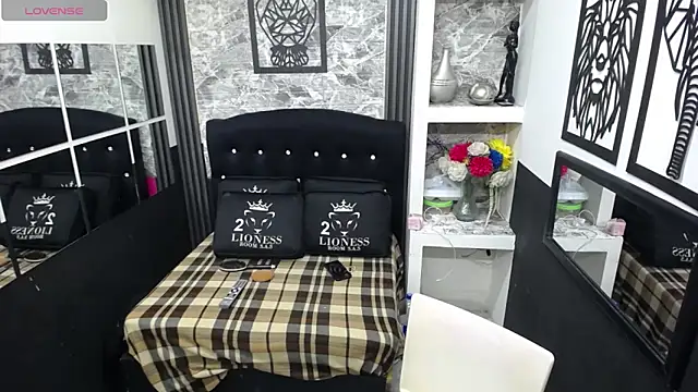 barbie love online show from 09-20-25, 12:17