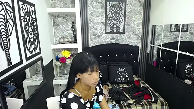 barbie love online show from 09-29-25, 11:48