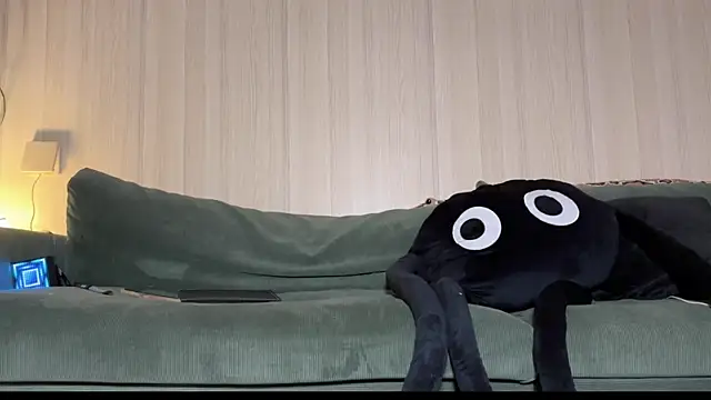 Snapshot of grandeeney chatting on 01-05-25, 09:15 grandeeney online show from 01-05-25, 09:15