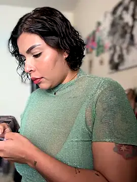 GigiiStone online show from 10-09-25, 04:16