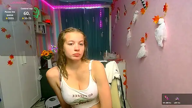   Aphrodita  wow   online show from 10-24-25, 05:59