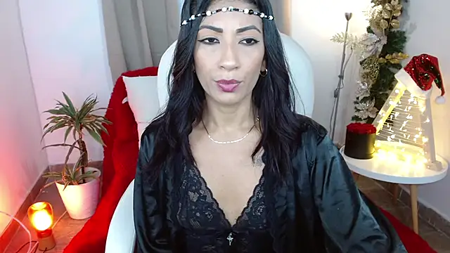 sofia perez    online show from 12-15-24, 10:37