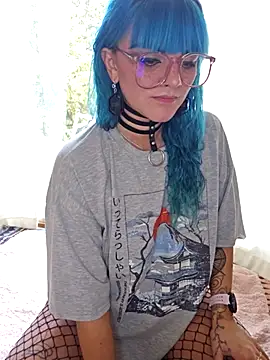 Snapshot of anyalikestosuck chatting on 10-22-25, 07:24 anyalikestosuck online show from 10-22-25, 07:24