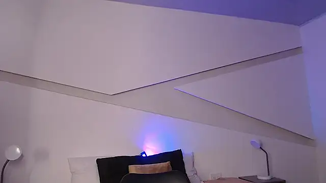 hot little bunny online show from 02-27-25, 11:59